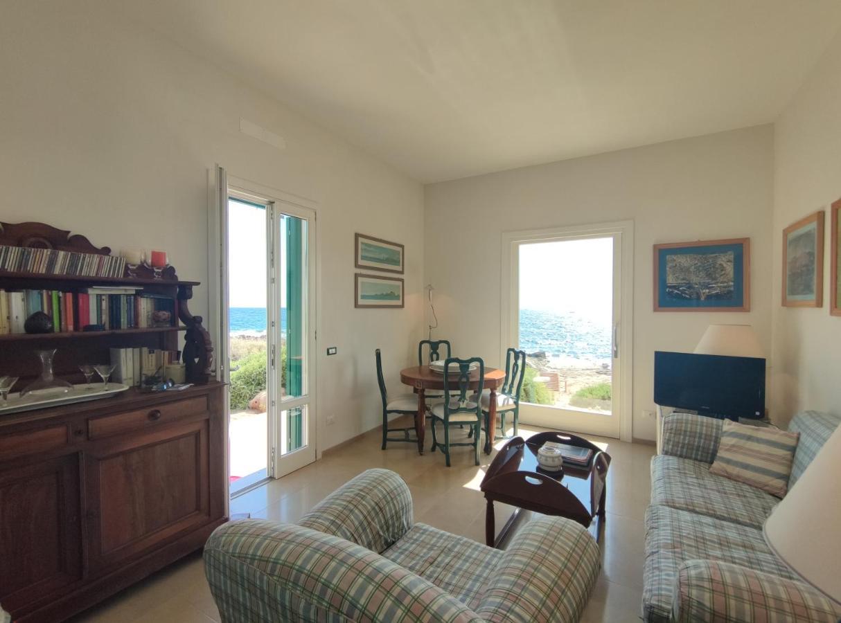 Finestra Sul Mare Aparthotel Favignana Exterior photo